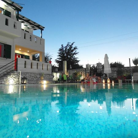 Ionian Villas Áyios Nikítas Pokoj fotografie